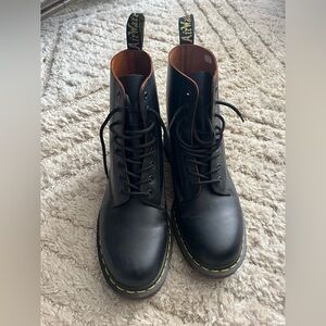 Mens Black Hand Crafted Dr. Martens